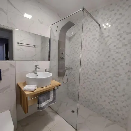 Lägenhet Delfini Bay Retreat *