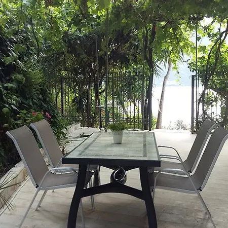 Daire Delfini Bay Retreat