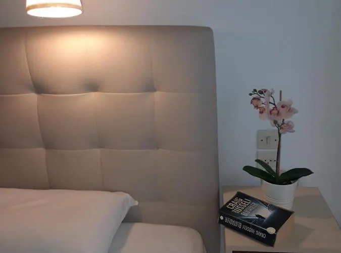 Delfini Bay Retreat *